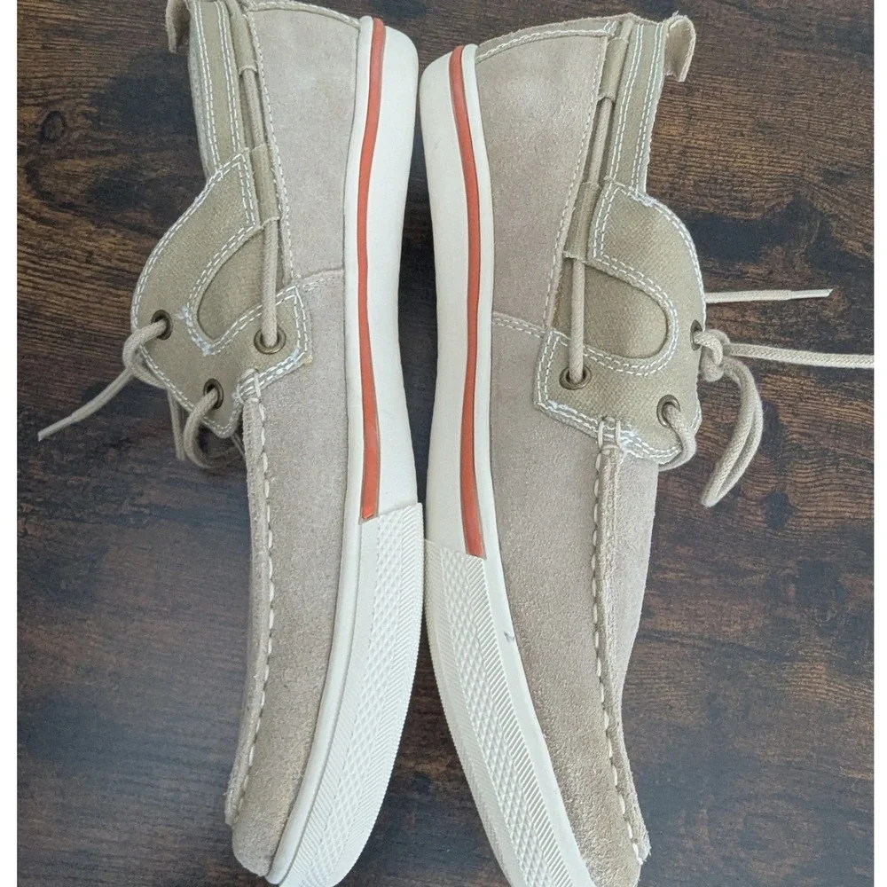 Tommy Bahama Calderon Boat Shoes Beige Suede Canvas Sneakers 9.5 Smart Casual
